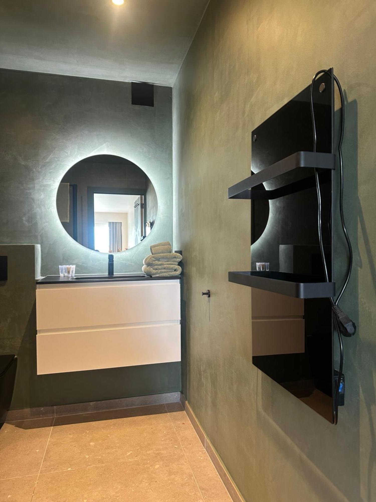 Studio By Aimee - 20M From The Beach & In City Centre! Oostende Eksteriør bilde