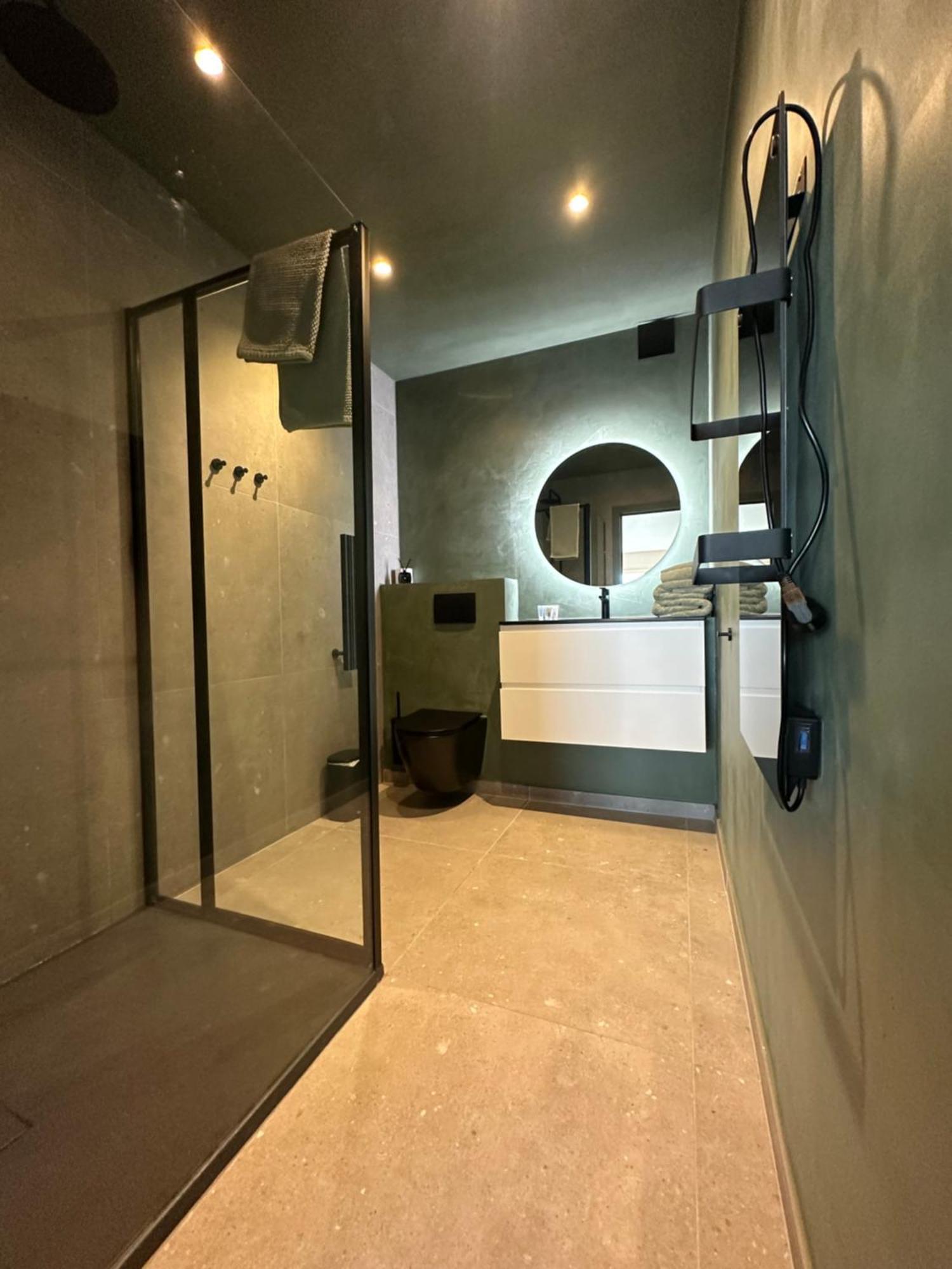 Studio By Aimee - 20M From The Beach & In City Centre! Oostende Eksteriør bilde